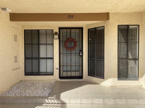 2201 Cheyenne Way, Fullerton, CA 92833-4917