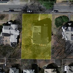 424 Newtonville Ave, Newton MA  02460-1954 aerial view