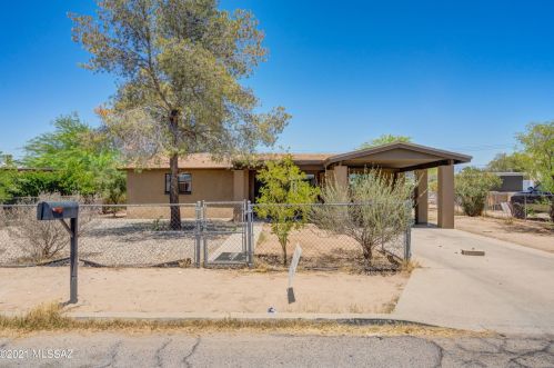 434 Montana St, Tucson AZ  85706-1244 exterior