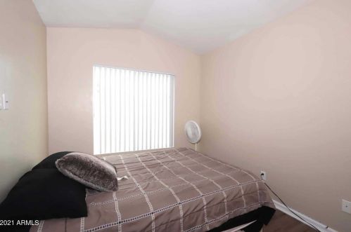 5628 42nd St, Phoenix AZ 85032-2267 exterior