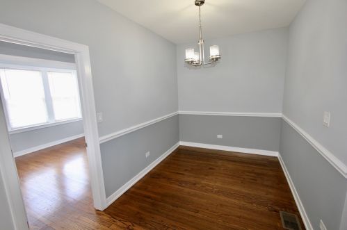 6942 Indiana Ave, Chicago IL 60637-4509 exterior