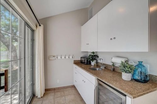 3112 Barton Pt Dr, Austin TX 78733-6345 exterior