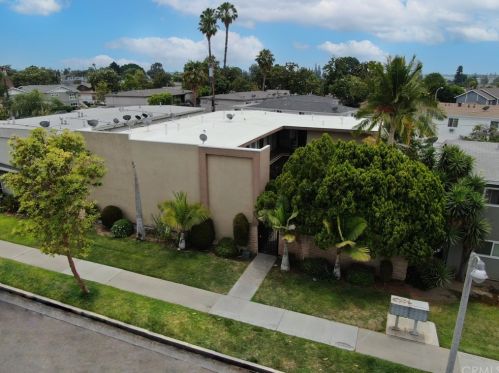 2024 Whiting Ave, Fullerton, CA 92831-4125