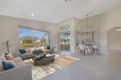 7303 Lahana Cir, Boynton Beach FL 33437-7174 exterior