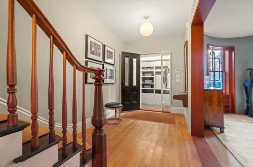 146 Newton St, Boston MA exterior