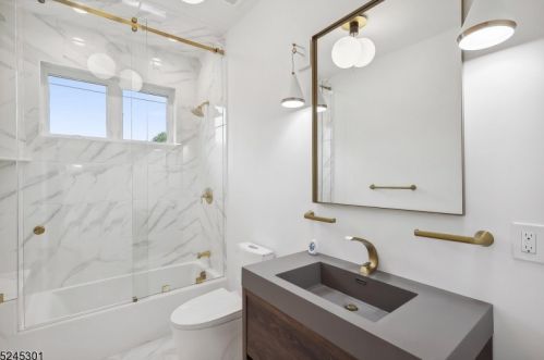 1306 Pleasant Valley Way, Town Center NJ  07052-1421 exterior