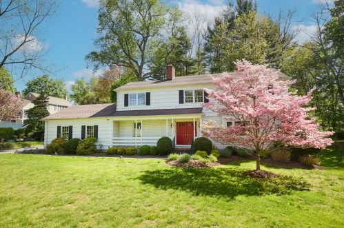 14 North Ave, Westport CT  06880-2713 exterior