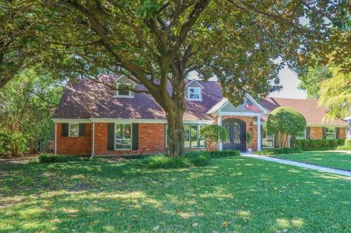 11111 Candlelight Ln, Dallas, TX 75229-3956