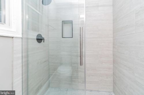 1515 1st St, Washington DC 20024-3411 exterior