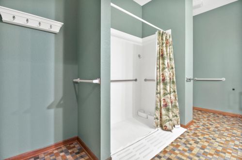 5353 Butterfield Way, Milwaukee WI  53221-3249 exterior