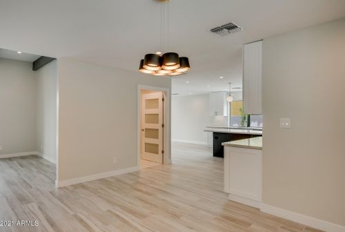 7614 20th St, Phoenix AZ  85020-4703 exterior