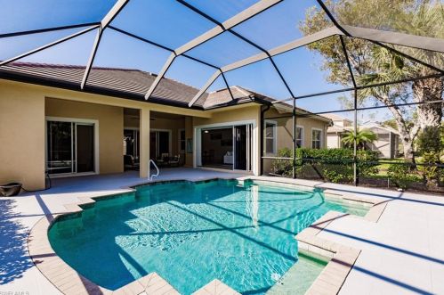388 Cypress Way, Naples FL 34110-1108 exterior