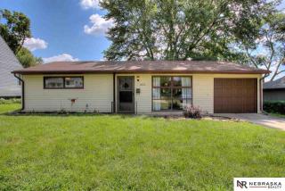 4623 Hascall St, Omaha NE  68106-3817 exterior