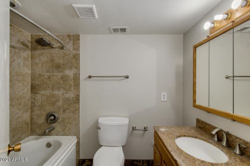 824 Harrison St, Chandler AZ 85225-6726 exterior