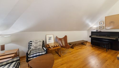 4018 Hamlin Ave, Chicago IL 60655-4013 exterior