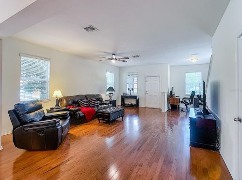 9044 Aspen Hollow Pl, Riverview FL 33578-3120 exterior