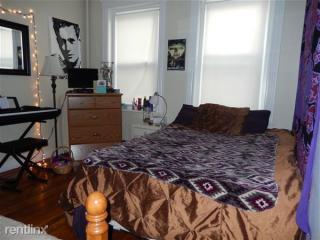 73 Gordon St, Boston MA  02134 exterior