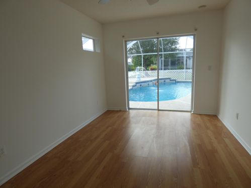 474 Carter Ave, Fort Pierce FL 34983-2999 exterior