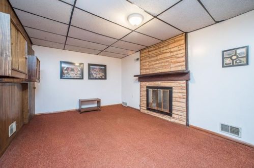 3341 Recker Dr, Pittsburgh PA exterior