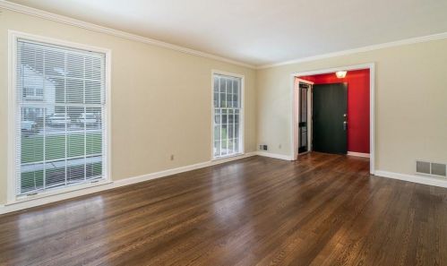 2523 Birchwood Dr, Atlanta GA 30305-3819 exterior