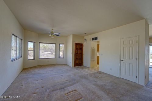 4670 Paseo De Los Cerritos, Tucson AZ 85745-9552 exterior