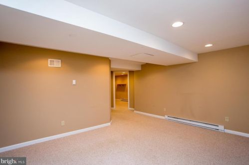 109 Hartman Rd, Pottstown PA 19465-7573 exterior