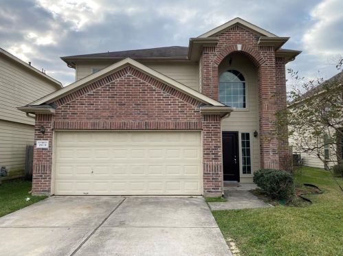 21131 Escala Dr, Humble, TX 77338-5069