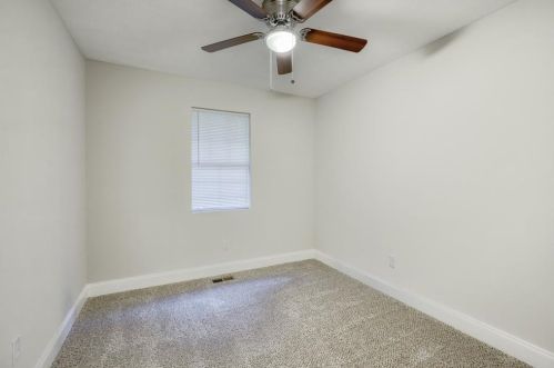 7058 Oakhill Cir, Austell GA 30168-6856 exterior