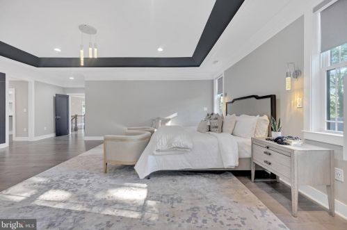 1864 Kirby Rd, Mc Lean VA 22101-5326 exterior