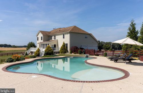 21334 Ridge Rd, Freeland MD 21053-9544 exterior