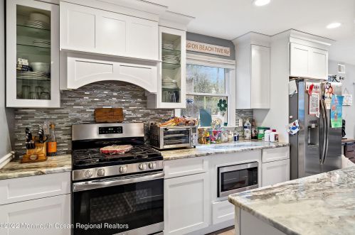 53 Harborage Ave, Berkeley Township NJ 08721-1871 exterior