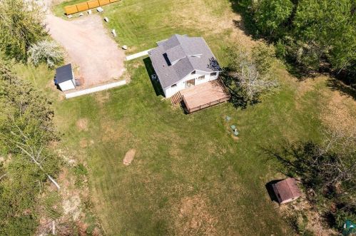 4074 Tischer Rd, Duluth MN 55803-1151 exterior