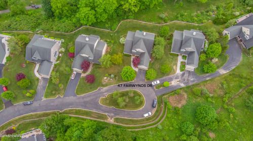 47 Fairwynds Dr, Lenox MA 01240-2729 exterior