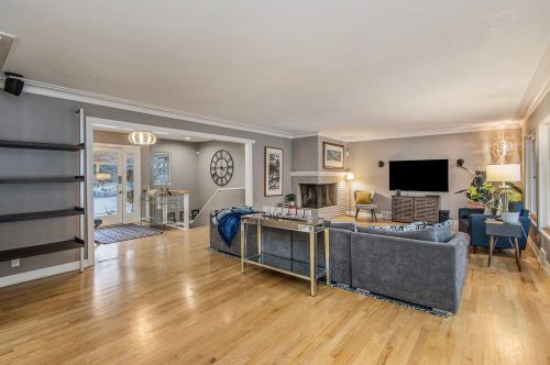 2804 Bronson Blvd, Kalamazoo MI  49008-2360 exterior