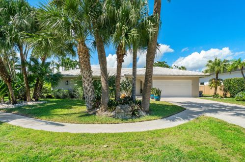 2201 Banyan Rd, Boca Raton, FL 33432-8030