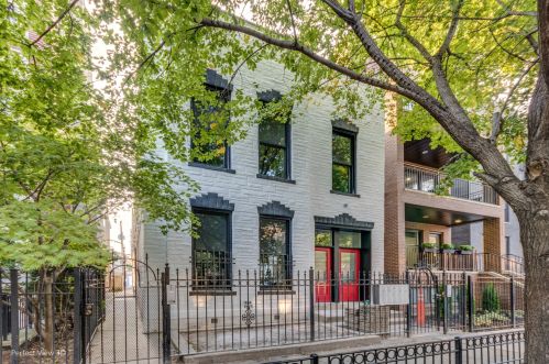 1034 Paulina St, Chicago IL  60622-3854 exterior