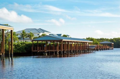 1345 1 Ave, Naples FL 34102 exterior