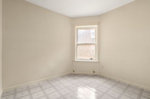 637 Monticello Ave, Chicago IL 60647-3624 exterior