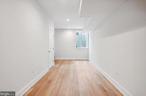 1741 Marshall St, Philadelphia PA 19120-3742 exterior