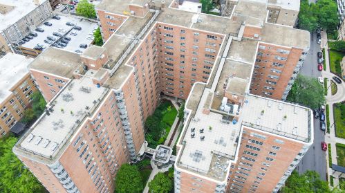 4920 Marine Dr, Chicago IL  60640-3965 exterior