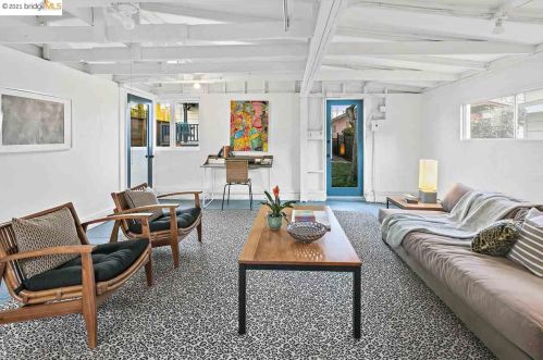 1070 Peralta, Berkeley CA 94706-2118 exterior