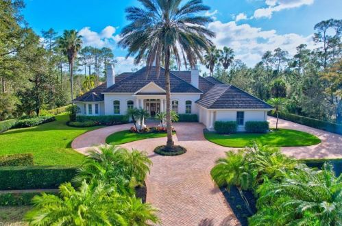 4441 Club Estates Dr, Naples, FL 34112-7935