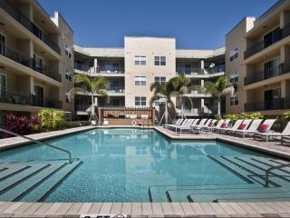 110 Hoover Blvd, Tampa FL  33609-2458 exterior