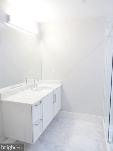 523 Lamont St, Washington DC  20010-2516 exterior