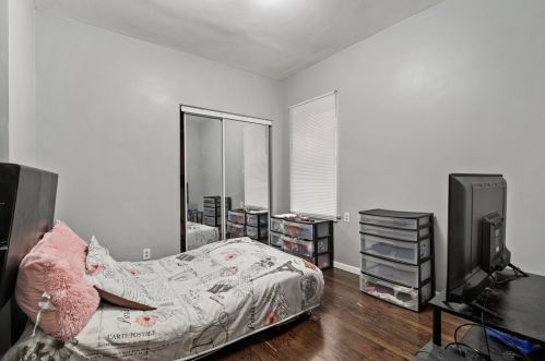 1639 Lotus Ave, Chicago IL 60641-3224 exterior