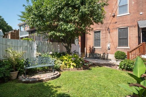 2122 Nebraska Ave, Saint Louis MO 63118-1326 exterior