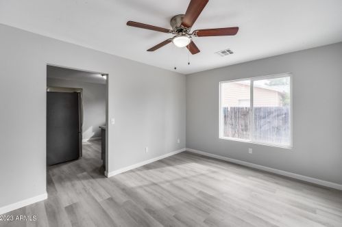 8921 10th St, Phoenix AZ  85020-3003 exterior