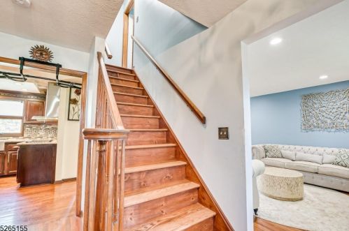 48 Morgan Ln, Bridgewater NJ 08807-3008 exterior