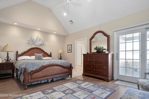 11 Philadelphia Ave, Lavallette NJ 08735-2345 exterior