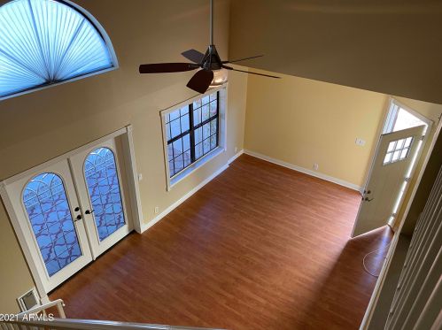 15814 38 Dr, Phoenix AZ 85053-3757 exterior